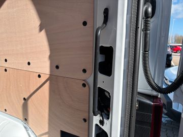 Renault Master IV Kasten 3,5t L2H2 BLUE dCi 150