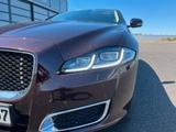Jaguar XJ Autobiography 3.0 V6 Kompr. AWD Langversion - Jaguar: V6