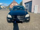 Mercedes-Benz Mercedes ML 320 - Mercedes-Benz ML 320 in Gelsenkirchen