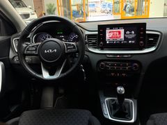 KIA cee'd Edition 7|L-Heizung|Kamera|SHZ|16tkm!