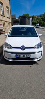 Volkswagen e-up! - weiße Volkswagen e-up!