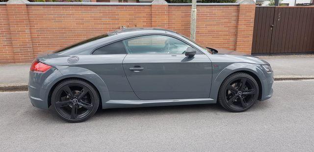 Audi TT Coupe 2.0 TDI quattro