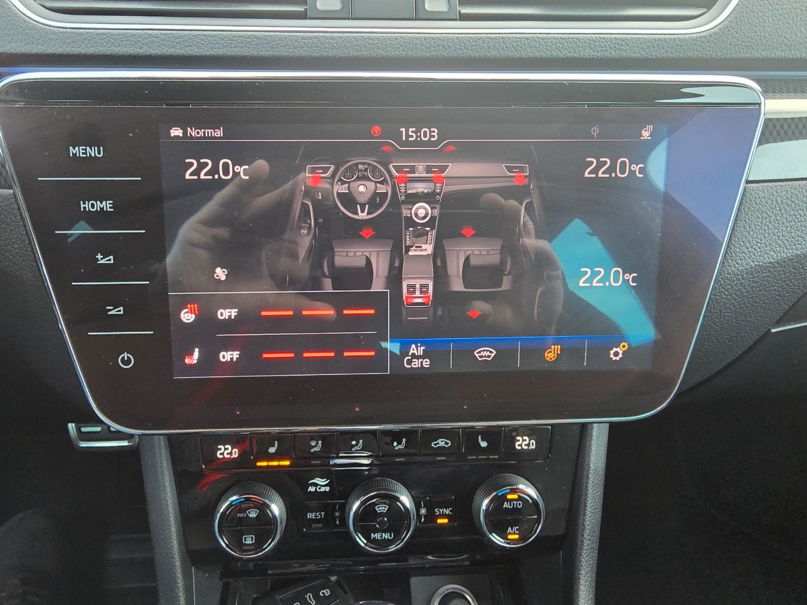 Skoda Superb Combi Sportline 4x4 LED ACC 4xSHZ foto 10