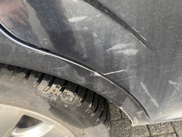 Bild 10 Opel ZAFIRA B FAMILY PLUS AHK XENON KLEINE MÄNGEL