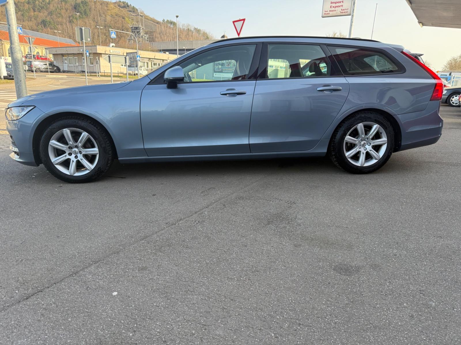 Volvo V90 Kombi Kinetic vollleder