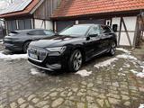 Audi e-tron 50 quattro S line 360* - Audi e-tron: Von Privat