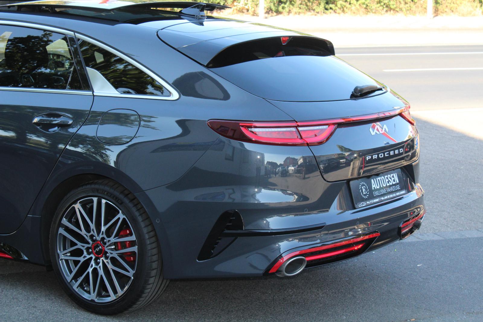 Kia ProCeed GT+PANO+El.Sitz Memory+BOSE+Klappen AGA