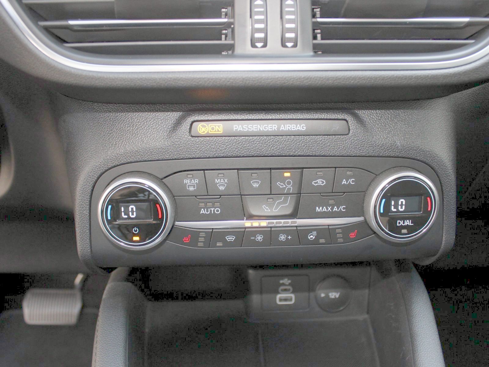 Fahrzeugabbildung Ford Kuga Plug-In Hybrid Titanium X 2,5 Duratec