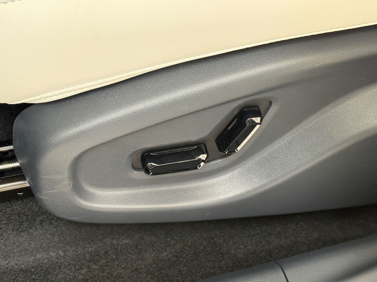 Geely E5 - Bild 20