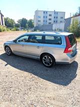 Volvo V70 lll Ocean Race - D3 - 5 Zylinder... - Volvo: V7o