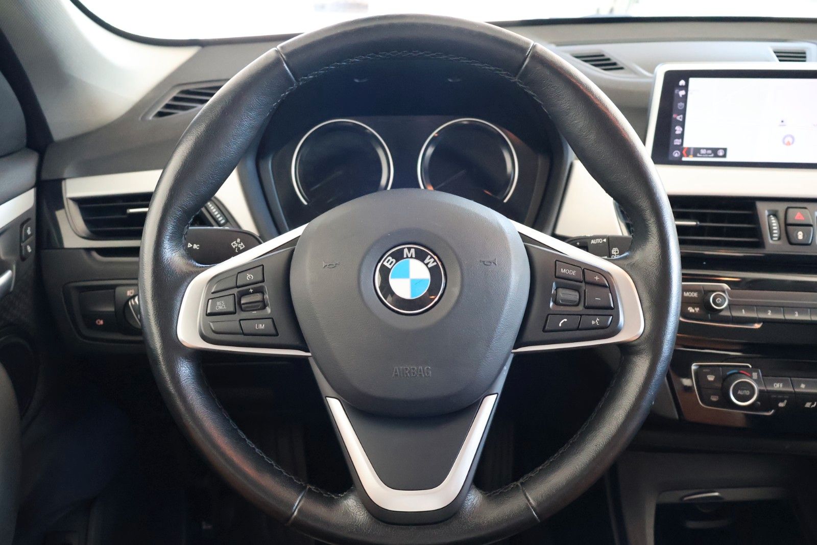 BMW X1 sDrive 18 d Advantage Scheckheft 8FACH foto 16