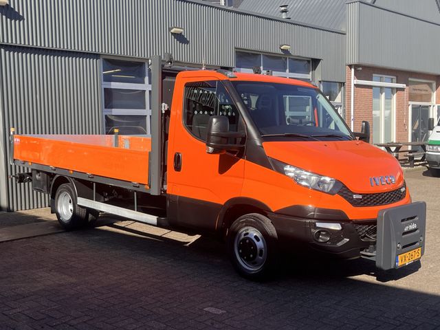 Iveco Daily 35C15 2.3 375 Trekhaak 3500kg Open laadbak