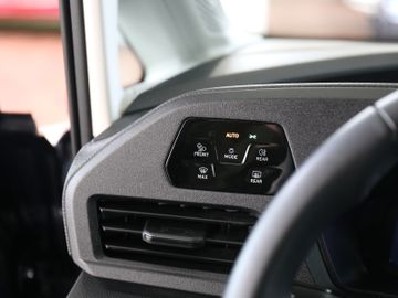 Volkswagen Caddy Maxi 2.0TDI 4MOTION LED STANDHZ AHK 4x4