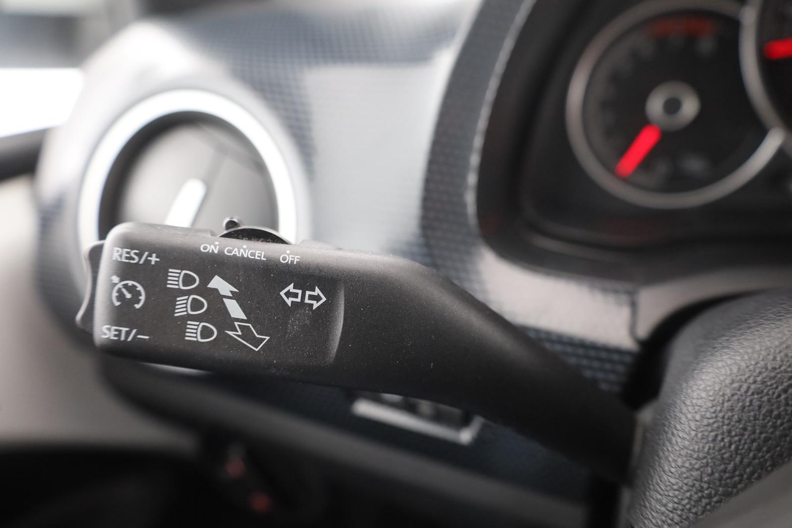 Volkswagen Up 1.0 BMT Basis Klima Kamera Tempomat PDC AUX, миниатюра 15