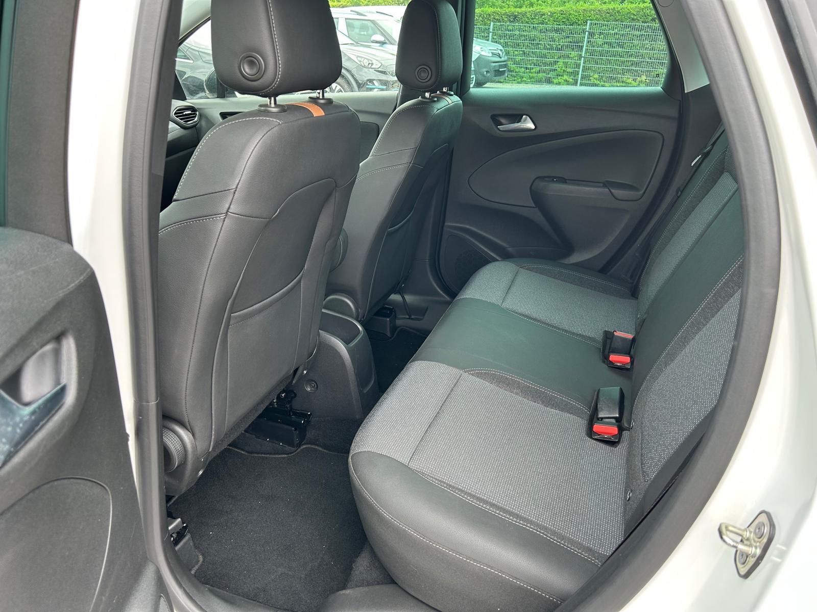 Fahrzeugabbildung Opel Crossland°Automatik°Kamera°1.Hand°LED°