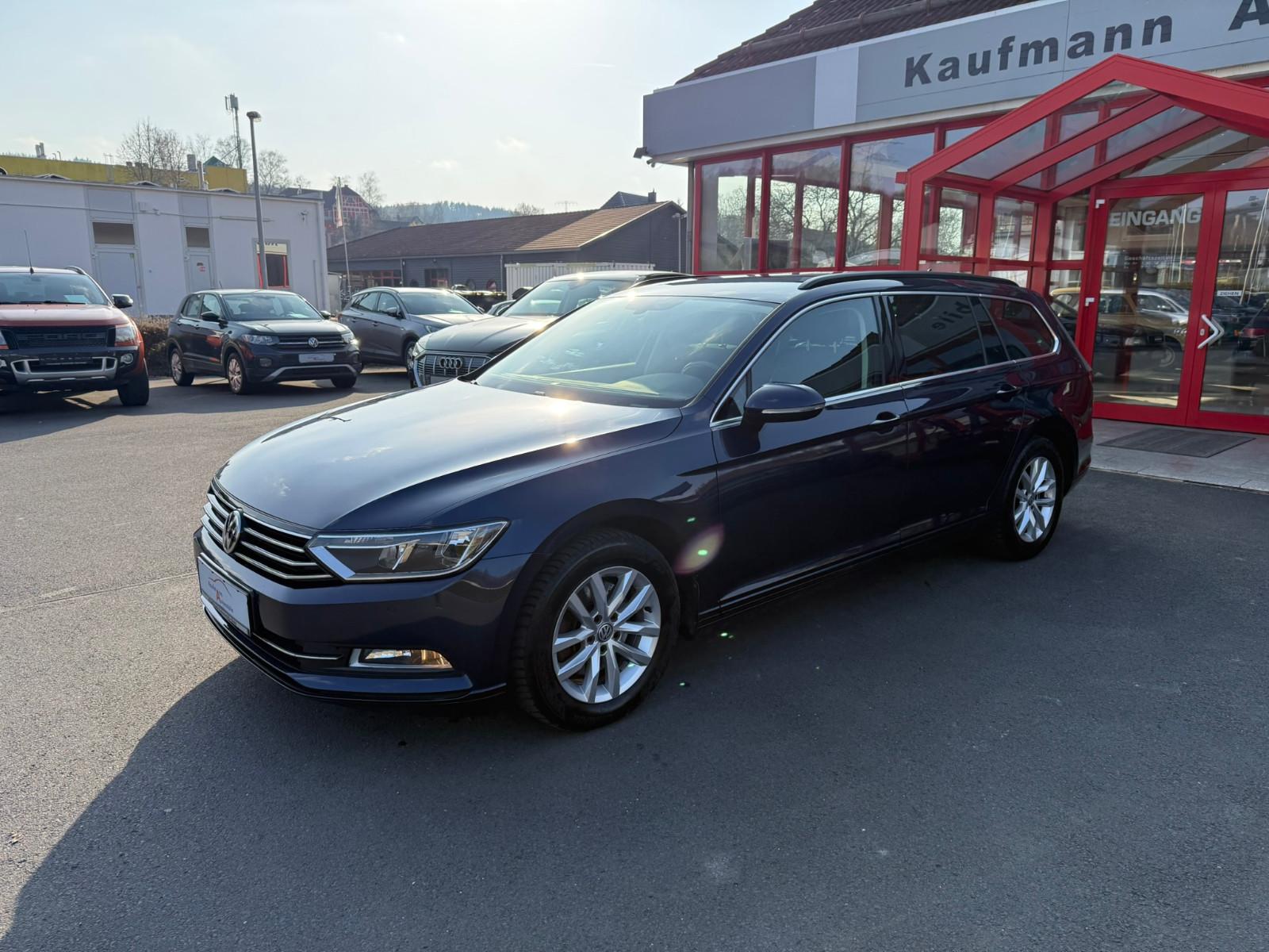 Volkswagen Passat Variant Comfortline *ACC*NAVI*AHK*SHZ*
