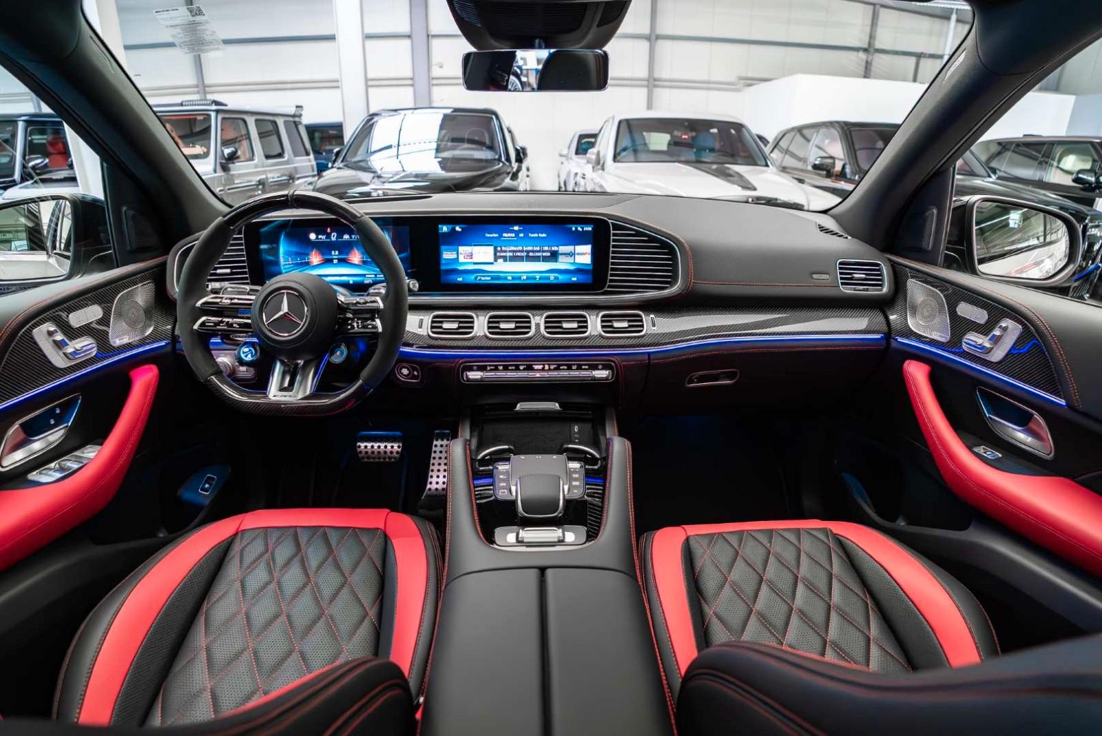 Mercedes-Benz GLE 53 AMG 4M+ / AMG PREMIUM / Carbon / MY 2026