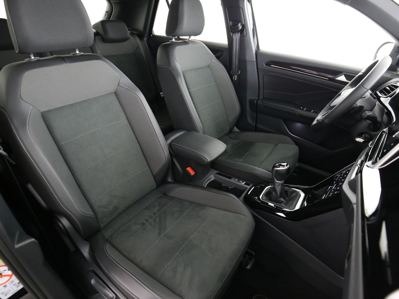 Volkswagen T-Roc - Bild 18