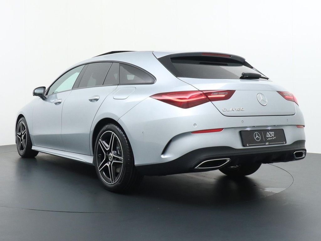 Mercedes-Benz CLA 180 Shooting Brake Star Edition AMG Line | P