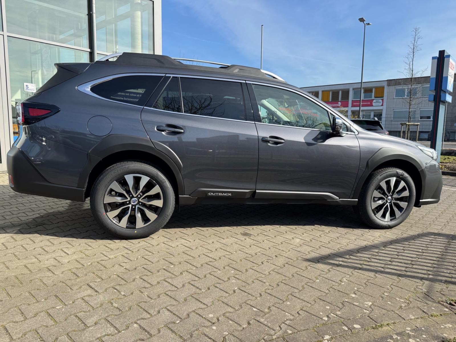 Subaru ( 31 )Outback 2.5i Platinum Lineartronic