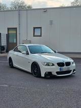 BMW E93 335i N54 M-Paket - BMW 335 in Oberhausen