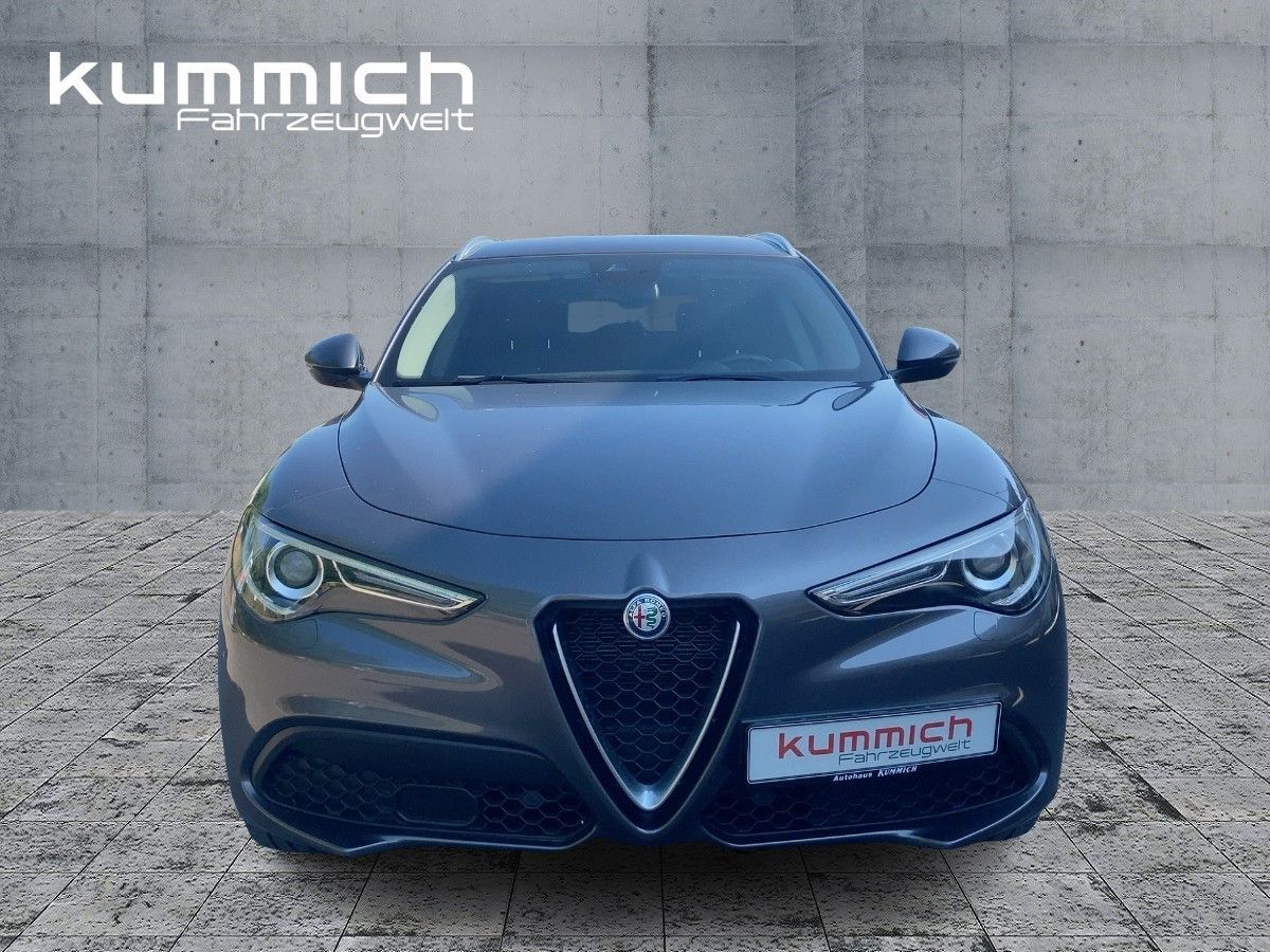 Alfa Romeo Stelvio LUSSO Ti 2.2 210 PS HUK/Assitenz-Paket 2 imagem 2
