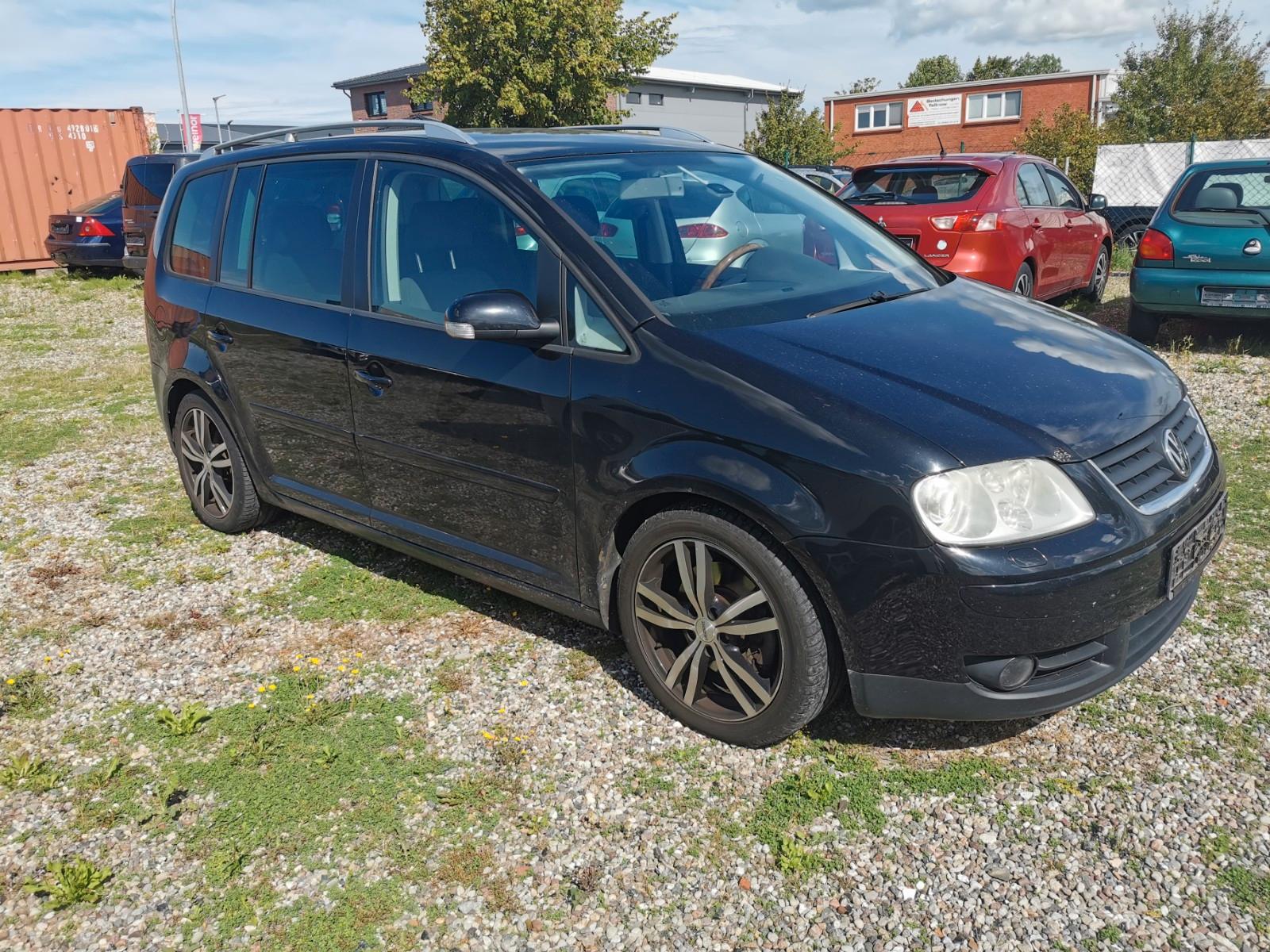 Volkswagen Touran Highline, Navi,Xenon