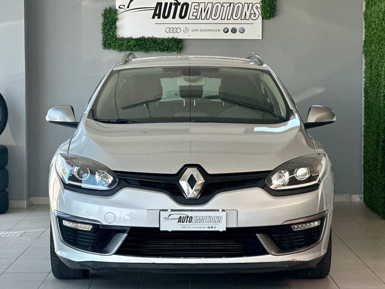 Renault Megane 2014 — rear view