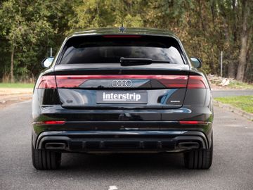Audi Q8 - 5