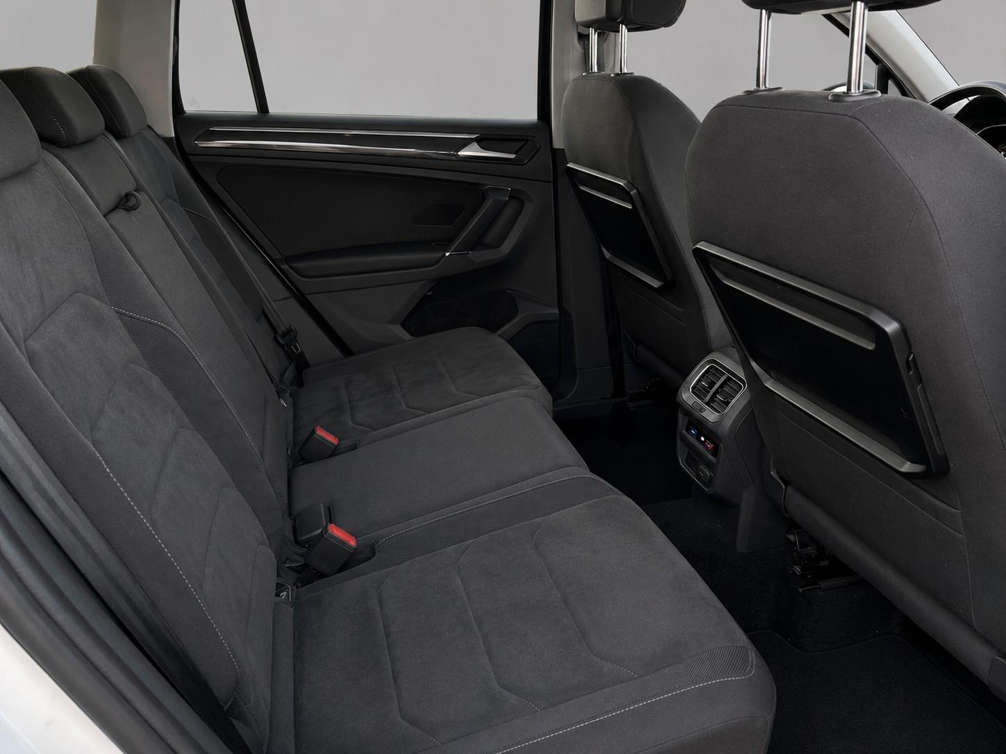 Volkswagen Tiguan Highline 4Motion | 1. Hand | DSG | AHK |