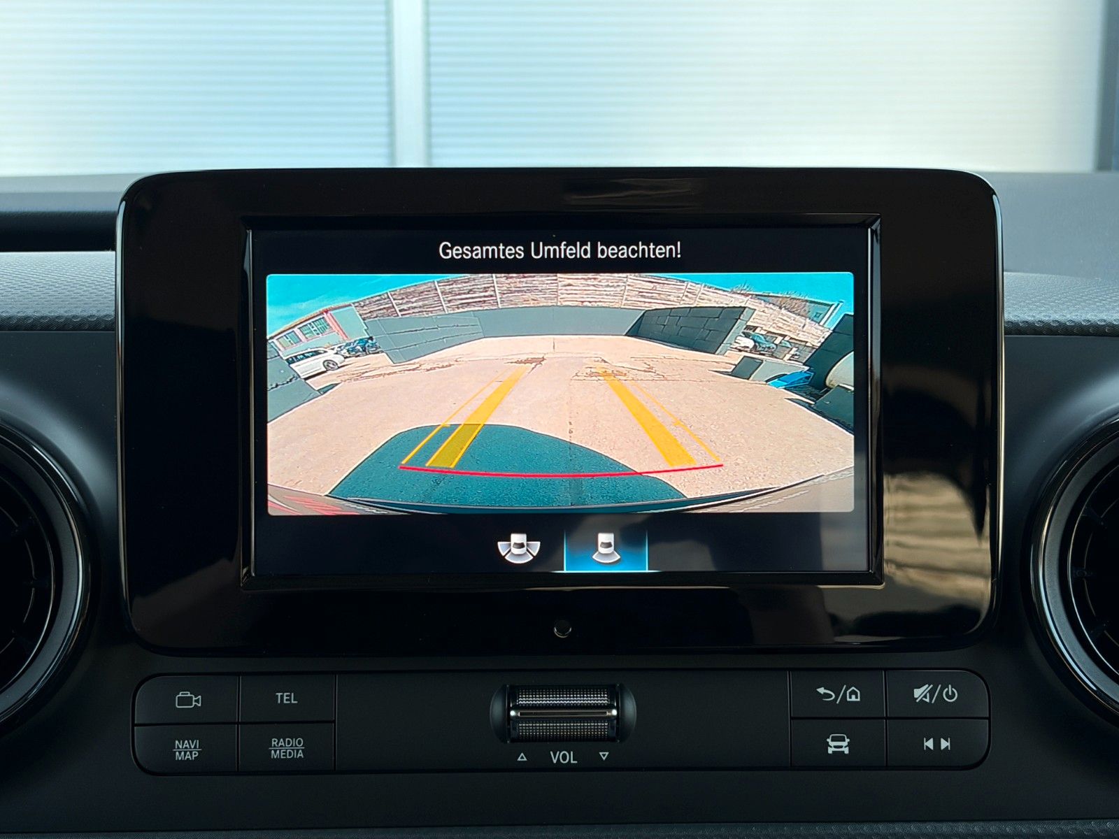 Fahrzeugabbildung Mercedes-Benz Citan Tourer 113 LED Temp. NAV CAM SHZ CarPlay