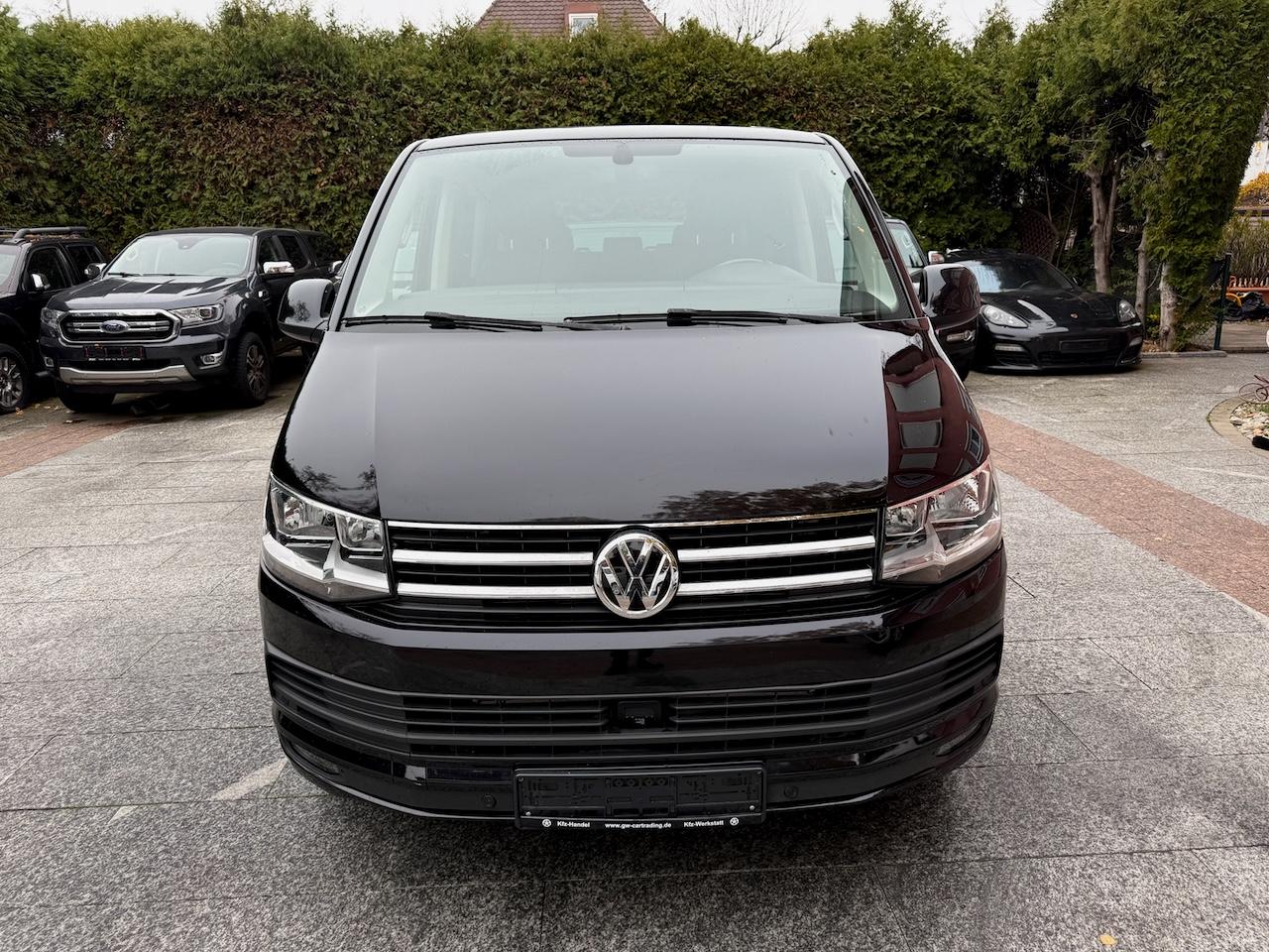 Volkswagen T6 Multivan 2.0 TDI | 204 ch | BVM | 7 places | Alcantara | Régulateur adaptatif | Caméra de recul | Chauffage stationnaire
