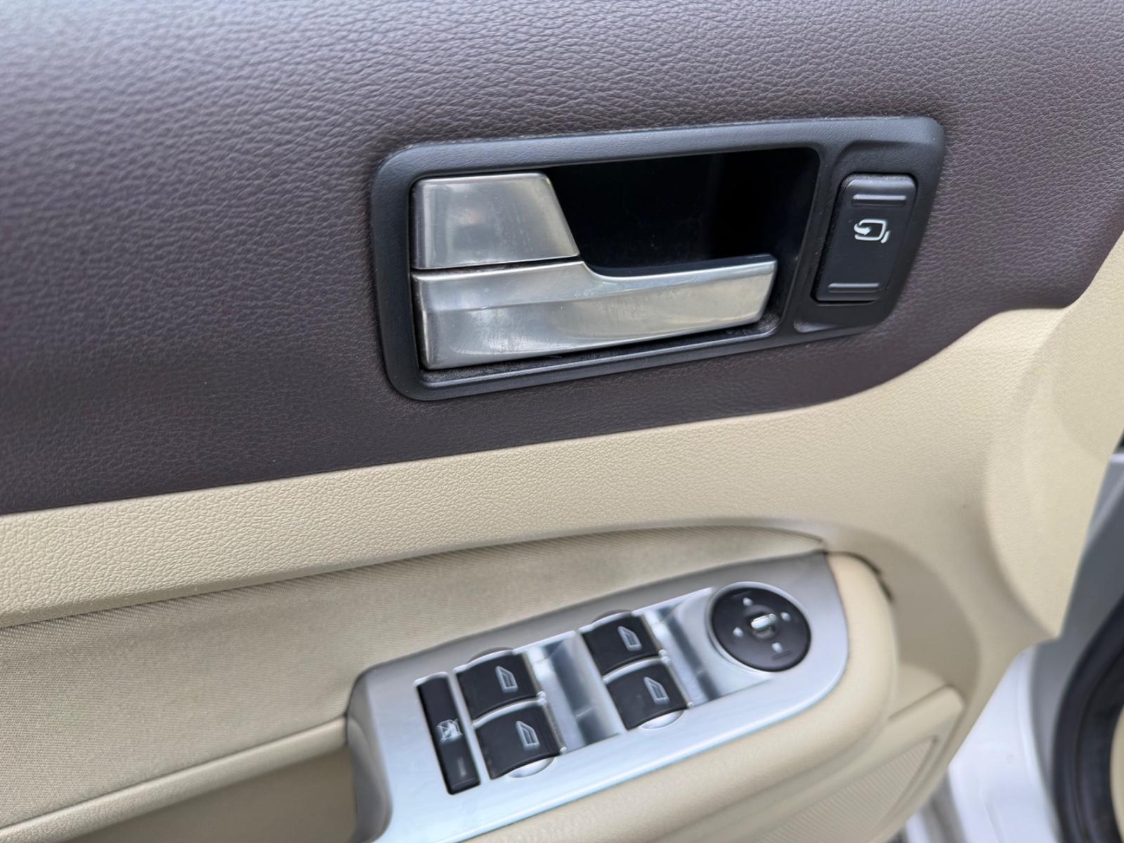 Ford Focus 2008 — photo 15