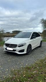 Mercedes-Benz B 180 Urban Urban/ Klimaanlage/ Night Paket
