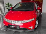 Honda Civic 1.8 S Type V-Tec - Honda Civic: 8 Type