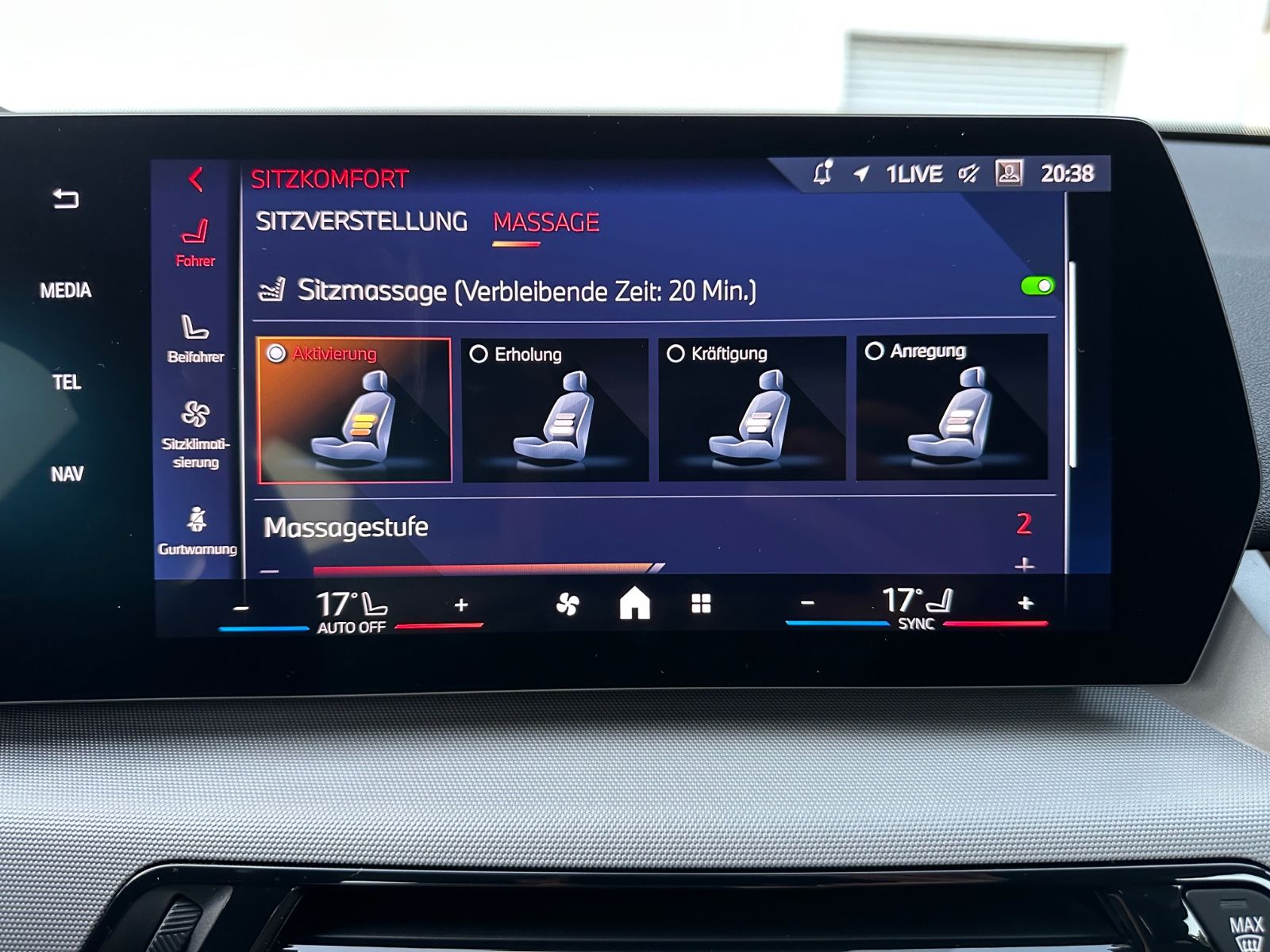 BMW X2 20 i sDrive Navi LED Rückfahrkamera foto 23