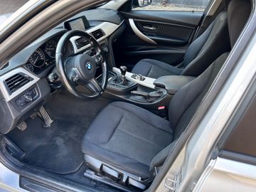 BMW 318 - 12