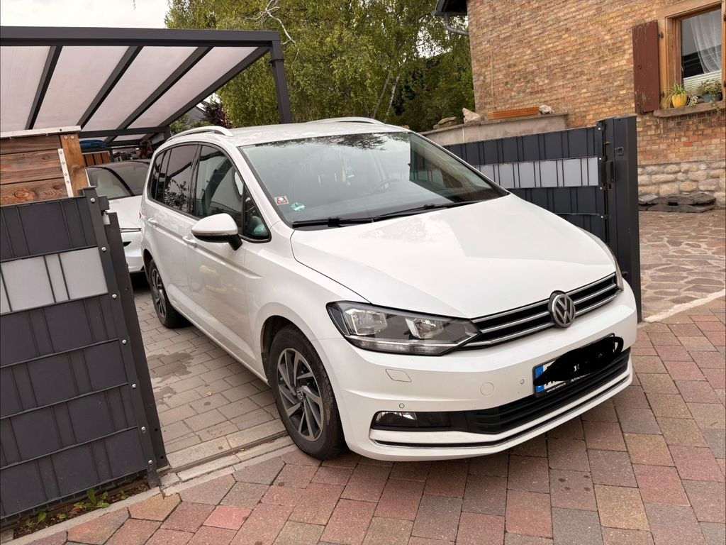 Image of Volkswagen Touran