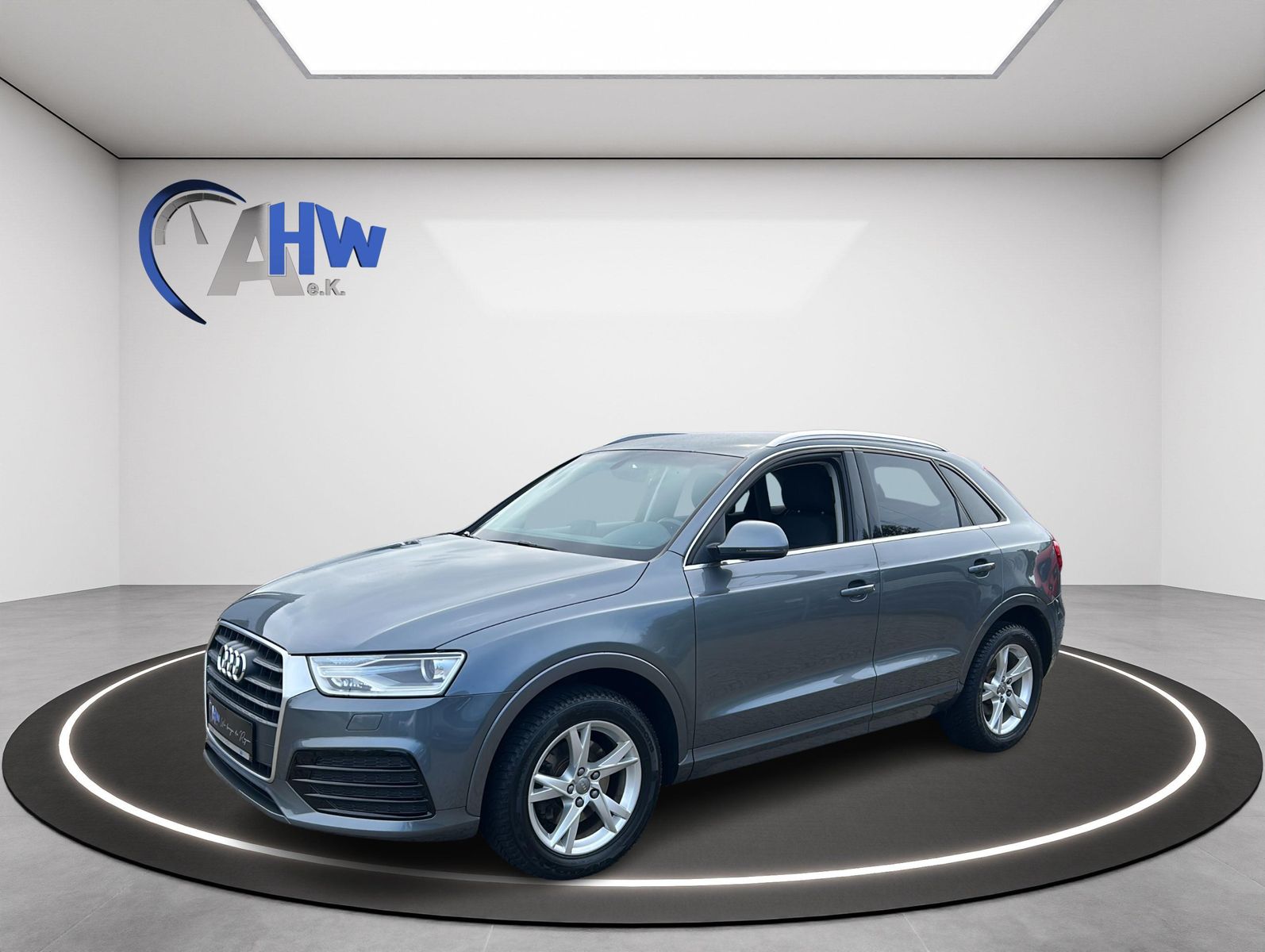 Fahrzeugabbildung Audi Q3 2,0 TFSI sport quattro