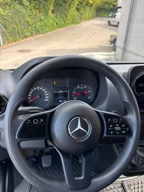 Mercedes Sprinter - 11