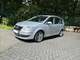 Volkswagen Touran 1.4 TSI DSG Conceptline Conceptline - Volkswagen Touran: Conceptline
