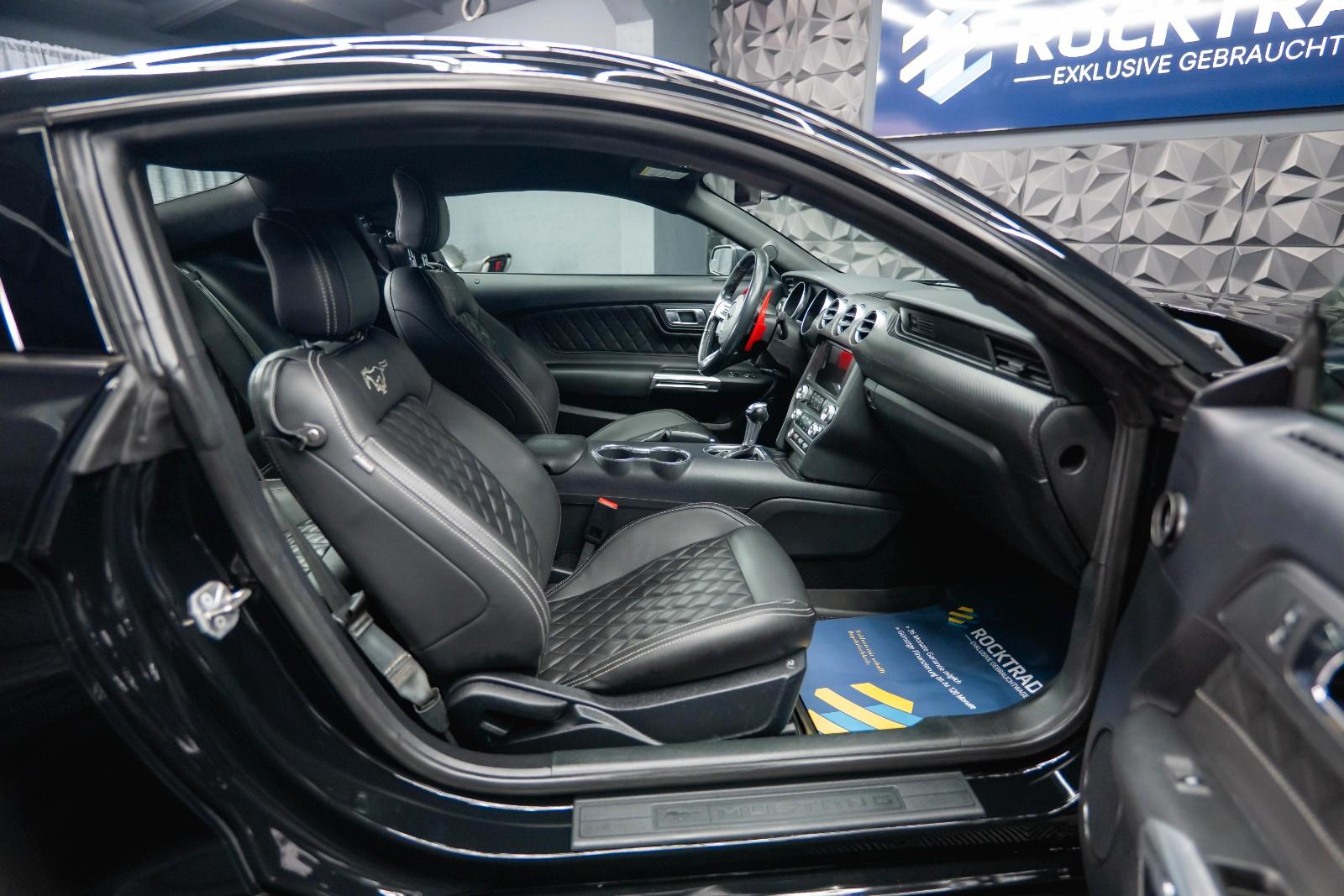 Ford Mustang Shelby Coupe GT 350 Package Dark Horse
