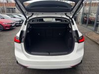 BMW 220 Active Tourer - Vorschau Bild 14