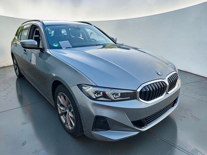 Image of BMW 320