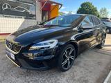 Volvo V40 R-Design*NAVI*AHK*Kamera*Sitzhzg*R-Design* - Volvo V40 mit Benzin-Antrieb: Limousine, R Design