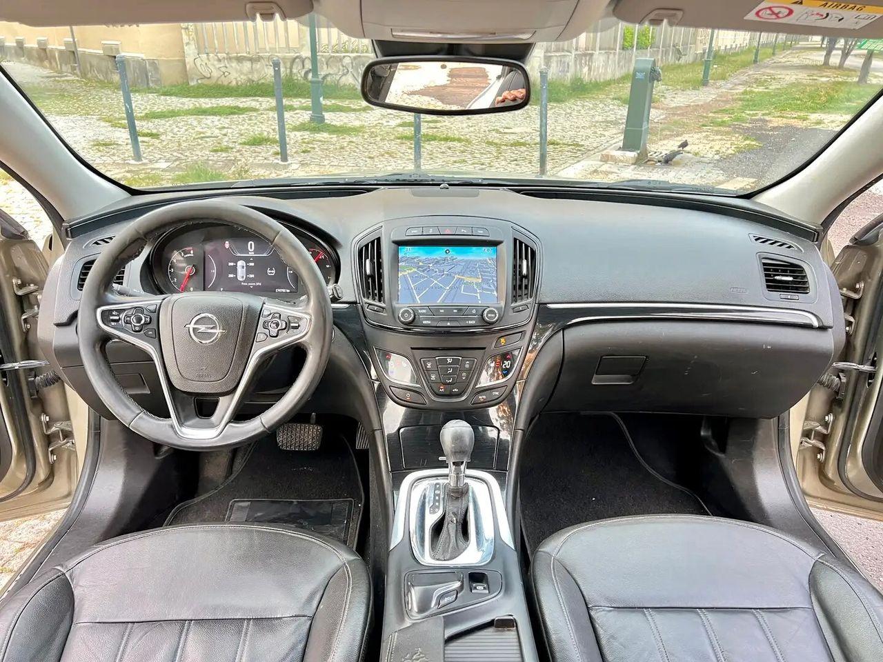 Opel Insignia 2015 — photo 10