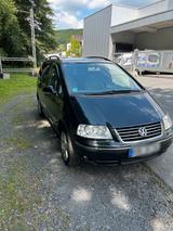 Volkswagen VW Sharan 2.0 - gebrauchte VW Sharan aus dem Jahr 2009