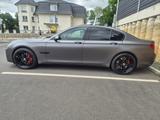 BMW 750d xDrive - VOLLE  TOP Ausstattung gepflegt - BMW 750 mit Diesel-Antrieb