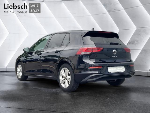 Volkswagen Golf VIII Life 1,5 eTSI DSG ACC APP LED Standhzn