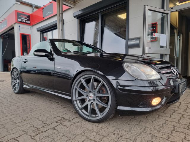 Mercedes-Benz SLK 32 AMG